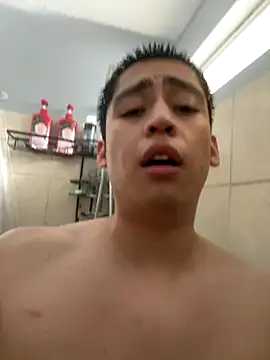 Snapshot of juiceloof chatting on November 21, 10:19 pm juiceloof online show from November 21, 10:19 pm