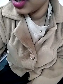 Sexy Divya   online show from December 20, 5:58 am