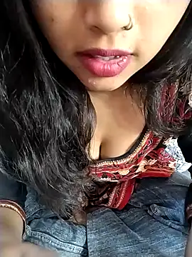 Sexy Divya   online show from March 22, 6:06 am