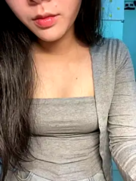 Lynn-122 online show from November 30, 4:11 pm