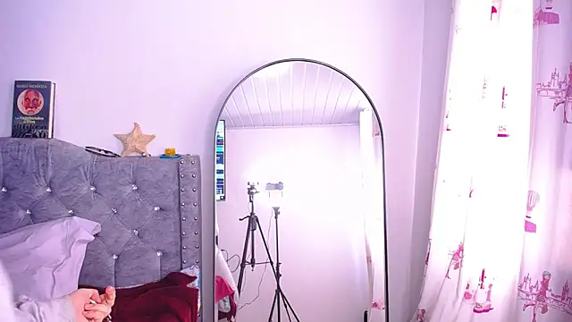  Pariiss online show from November 28, 1:36 pm