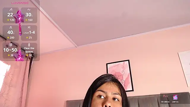 Aiilyn 7 online show from November 10, 9:36 pm