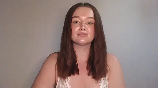 Snapshot of LilianaSwetx chatting on July 20, 8:33 pm LilianaSwetx online show from July 20, 8:33 pm
