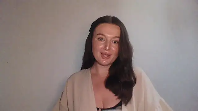 Snapshot of LilianaSwetx chatting on July 27, 8:05 pm LilianaSwetx online show from July 27, 8:05 pm
