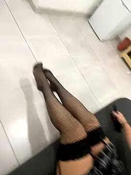 amazonaa9 online show from January 11, 1:32 am