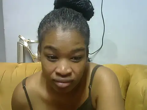 JuiceLips88 online show from June 5, 6:24 pm