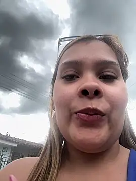 MelodySanz online show from February 15, 7:10 pm