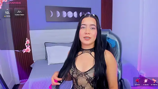 Amy Leah online show from April 8, 7:25 pm