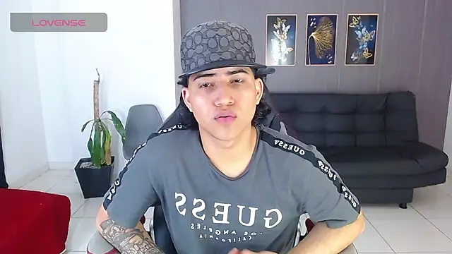 jeipyhot 21  online show from November 8, 8:07 pm