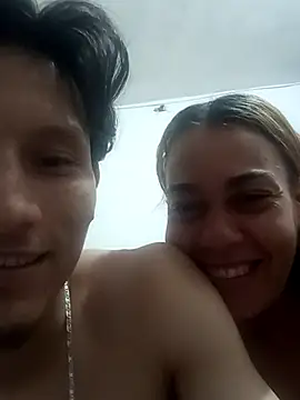 xXAndreyAndMariaXx online show from November 15, 2:46 pm