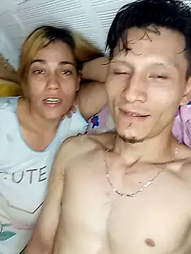 xXAndreyAndMariaXx online show from December 18, 12:27 am