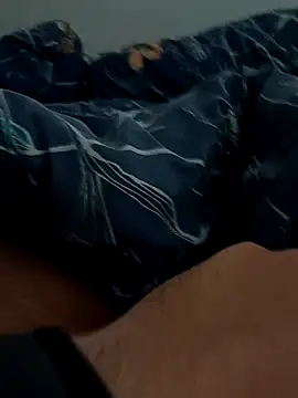 Gbonnequeue online show from November 18, 9:08 pm