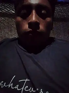 Snapshot of AMarco0001 chatting on November 10, 11:37 pm AMarco0001 online show from November 10, 11:37 pm