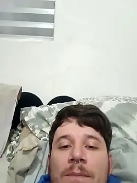 Snapshot of Muffyandkurt chatting on November 8, 2:34 am Muffyandkurt online show from November 8, 2:34 am