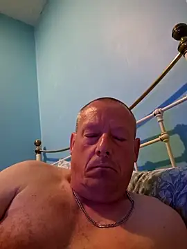 Snapshot of Tyson120 chatting on May 15, 11:34 pm Tyson120 online show from May 15, 11:34 pm