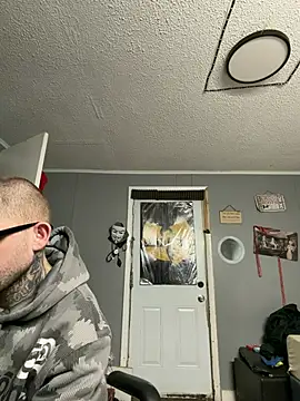 trickydickydaddy online show from March 3, 5:46 am