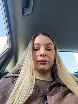 SashaCatt online show from April 2, 8:12 am