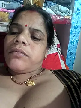 Hot suini online show from February 14, 6:37 pm