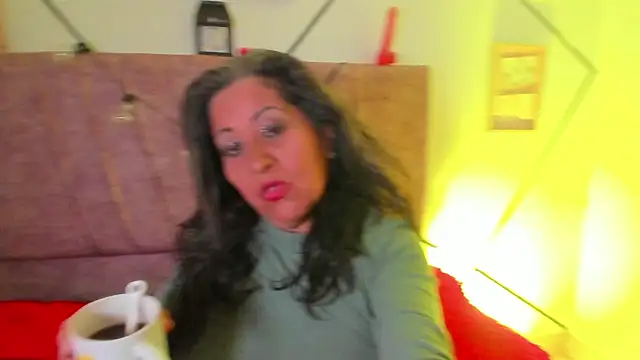 Snapshot of Victoriaa_Anderson chatting on February 6, 11:30 pm Victoriaa Anderson online show from February 6, 11:30 pm