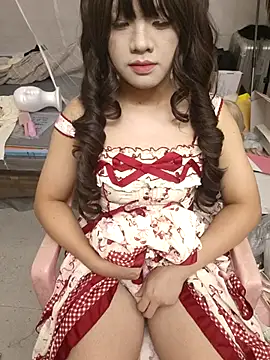 Snapshot of youtianmoon chatting on November 16, 5:57 am youtianmoon online show from November 16, 5:57 am