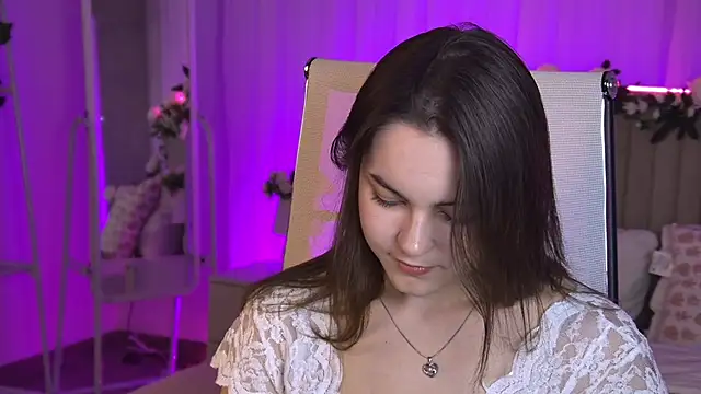 FrancescaCavaliere online show from June 1, 9:44 am