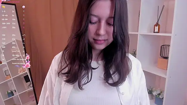 Snapshot of ColetteNeary chatting on December 4, 3:21 pm ColetteNeary online show from December 4, 3:21 pm