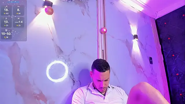 Aron and molly online show from December 15, 12:09 pm