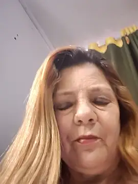 karlaanqui1 online show from January 18, 12:31 pm