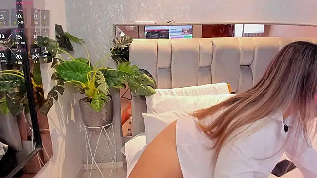 Hannapret   online show from November 27, 9:06 pm