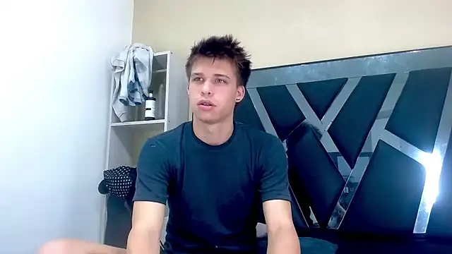 Liam York  online show from March 22, 5:00 am