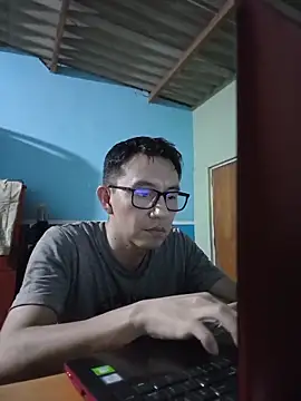 Maqui3 online show from February 26, 3:27 am