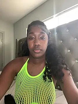 Snapshot of ToyaThick chatting on July 6, 4:42 pm ToyaThick online show from July 6, 4:42 pm