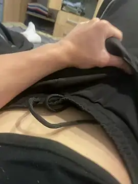 Snapshot of hot_boy06 chatting on June 11, 9:29 am hot boy06 online show from June 11, 9:29 am