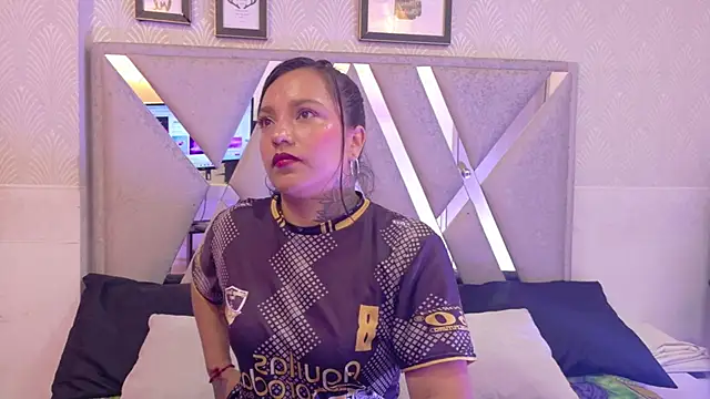 Sharit Sex22 online show from November 14, 3:49 am