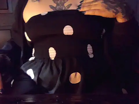 Snapshot of lilithxblue chatting on November 11, 4:34 am lilithxblue online show from November 11, 4:34 am