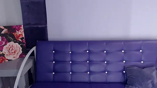 Snapshot of Katerina__Ray chatting on February 20, 6:26 am Katerina Ray online show from February 20, 6:26 am