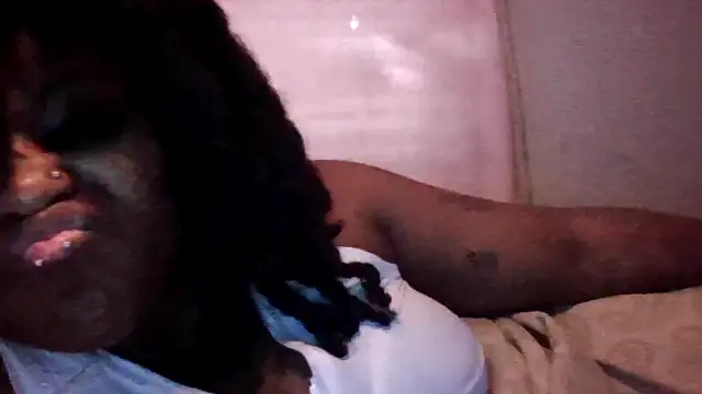 Dusaa  online show from November 22, 1:32 pm