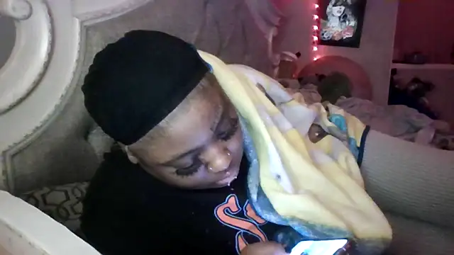 Dusaa  online show from February 15, 7:51 am