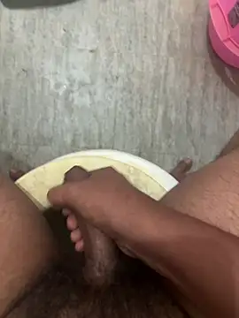 Snapshot of harshareddy2003 chatting on March 1, 2:46 am harshareddy2003 online show from March 1, 2:46 am