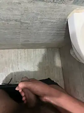 Snapshot of harshareddy2003 chatting on April 3, 8:07 pm harshareddy2003 online show from April 3, 8:07 pm