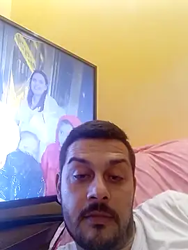 Snapshot of sexyhardman4you chatting on November 9, 9:02 pm sexyhardman4you online show from November 9, 9:02 pm