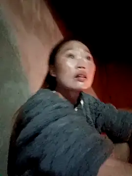 blonde blg online show from February 9, 11:42 pm