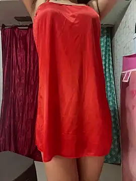 Snapshot of Red_Queen_11 chatting on July 10, 6:32 pm Red Queen 11 online show from July 10, 6:32 pm