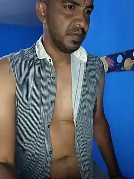 Snapshot of loboalexxx chatting on November 10, 5:56 pm loboalexxx online show from November 10, 5:56 pm