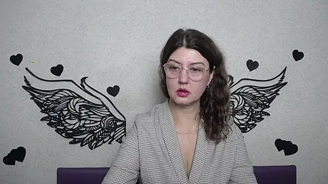 RoseHille online show from November 23, 6:02 am