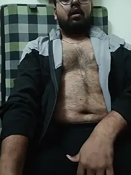 MrToxxic online show from November 22, 5:45 pm