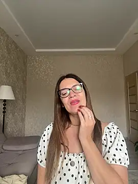 Milana8263 online show from April 14, 7:58 am