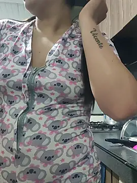 Little-Sammy online show from November 14, 4:11 am