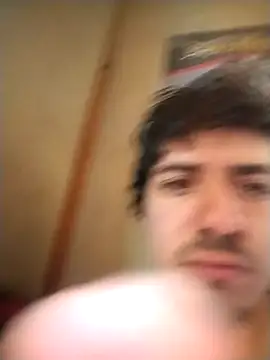 Snapshot of Gabriel_belen chatting on November 12, 3:45 pm Gabriel belen online show from November 12, 3:45 pm