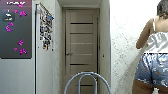 your  gena online show from March 25, 6:14 pm